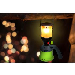 Gaslampe, Campingleuchte mit Handgriff zum Stellen oder Hängen, Piezo-Zündung, einstellbare Helligkeit, 3 Glühstrümpfe, Kunststoff-Schutzglocke für Kartusche